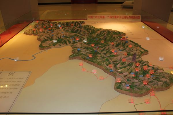 第十一组：打拉池会师行军路线图沙盘
